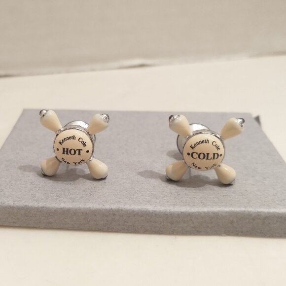 FUNKY VINTAGE KENNETH COLE CUFFLINKS, WHITE/SILVER - Picture 2 of 11